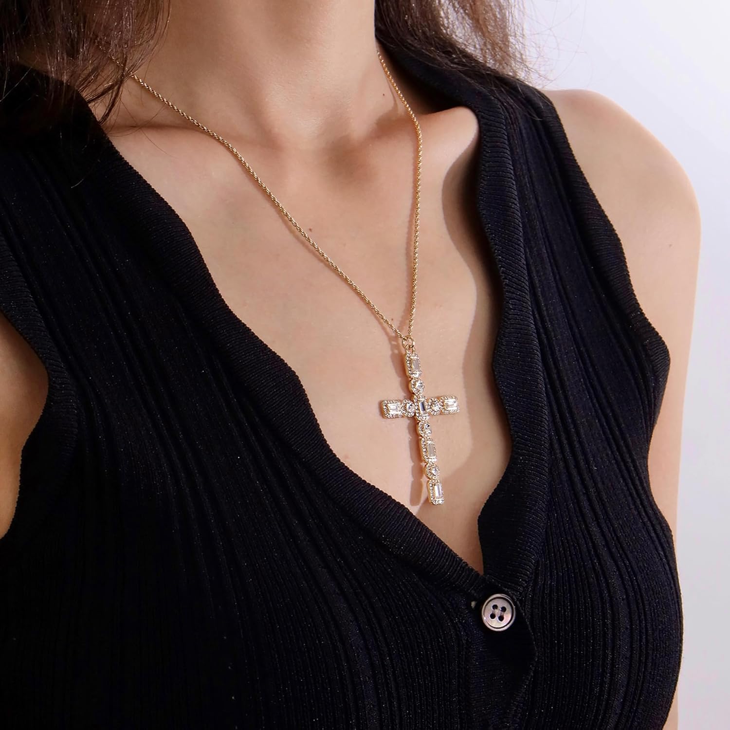Gold Cross Necklaces for Women,Big Cross Pendent Necklace with CZ, Large Rope Chain Choker Trendy Chunky Religion Necklace 14K Gold Plated JewelryGift for Chrismas Birthday