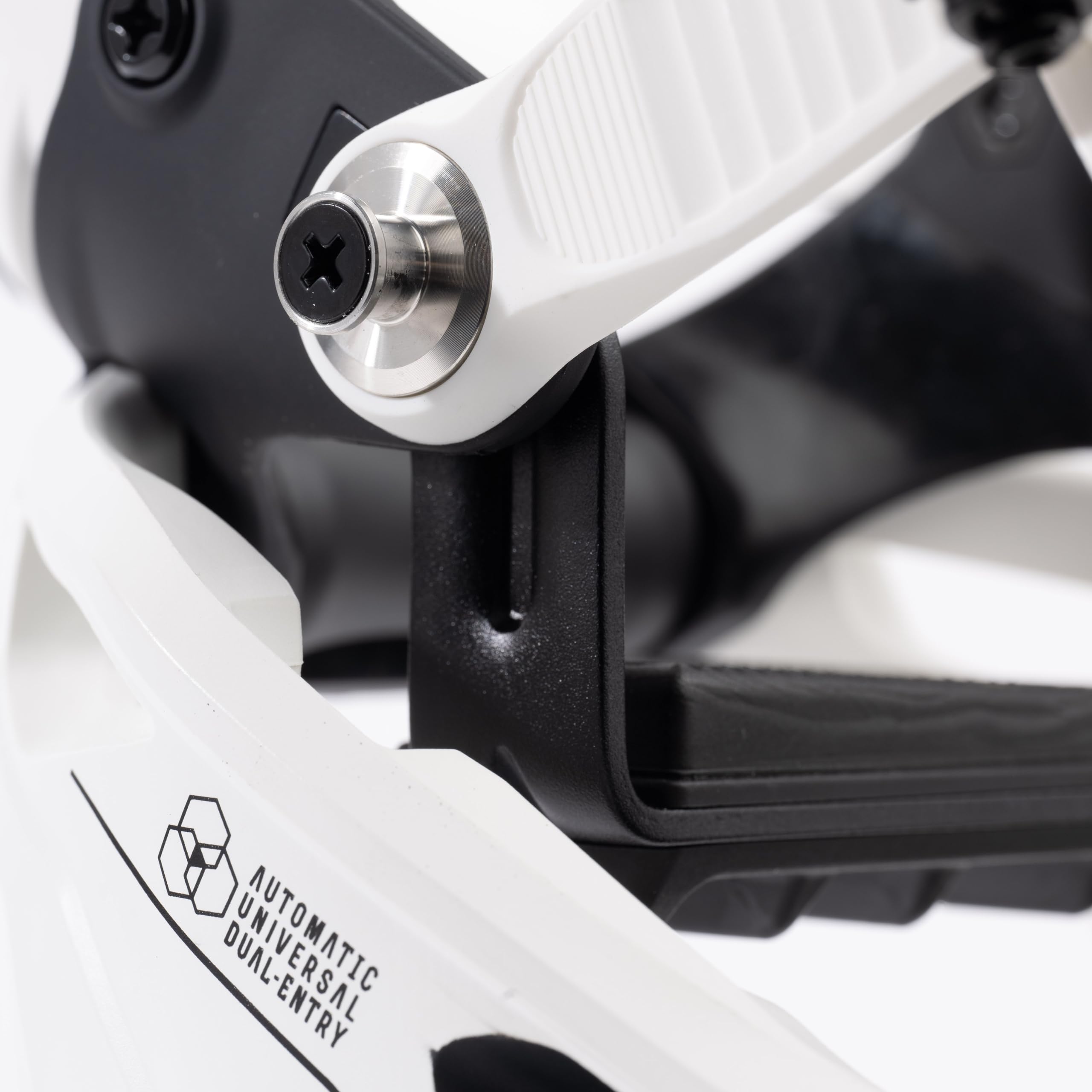 Nidecker Supermatic Snowboard - Attacco automatico universale a doppia entrata - Confortevole e affidabile come un classico attacco a due cinghie