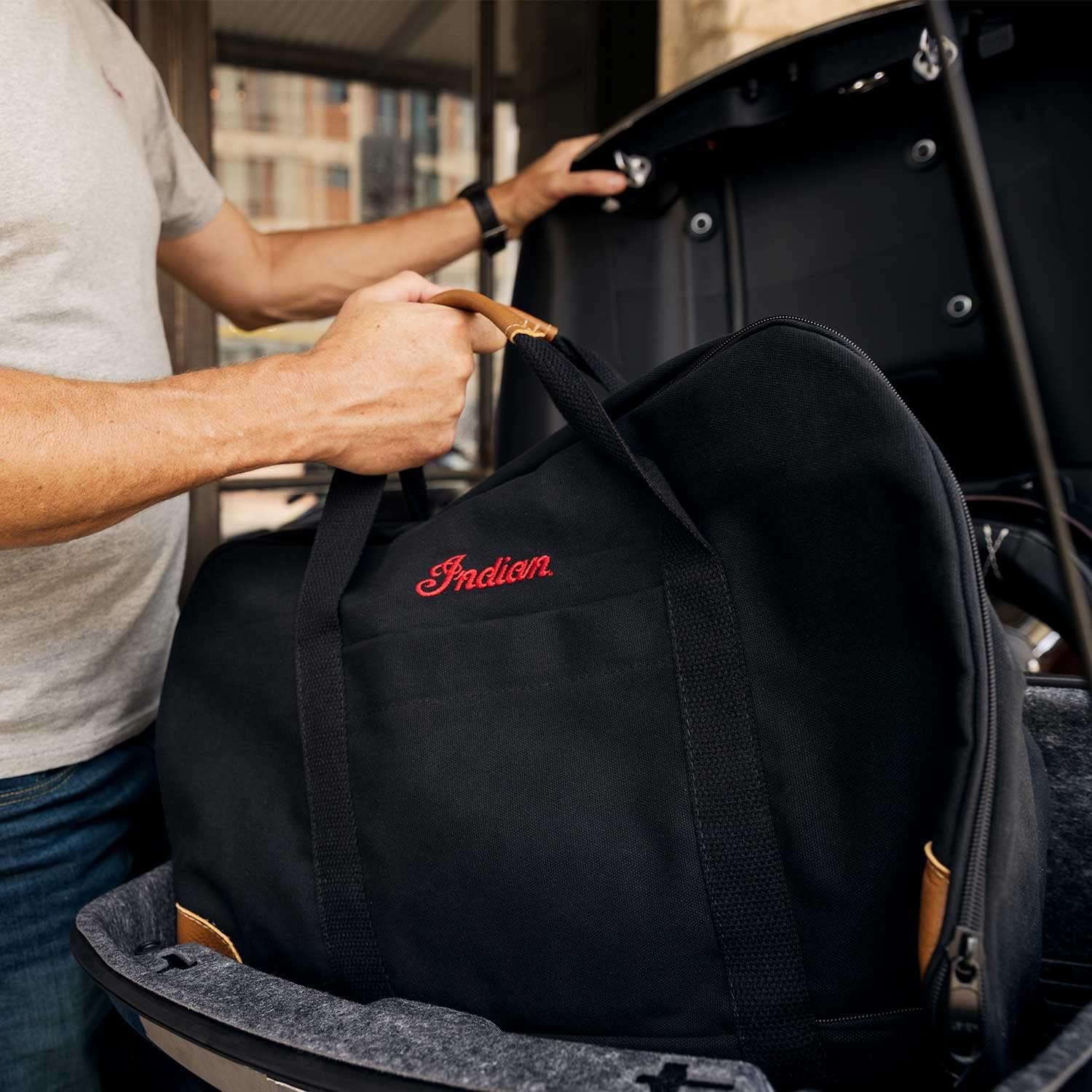 Indian Motorcycle Deluxe Saddlebag Travel Bags in Black, Pair, Leather Handles, Full Zippered Closure, Specific for Challenger, Chieftain, Indian Pursuit Elite, Roadmaster, and More, OEM 2885131