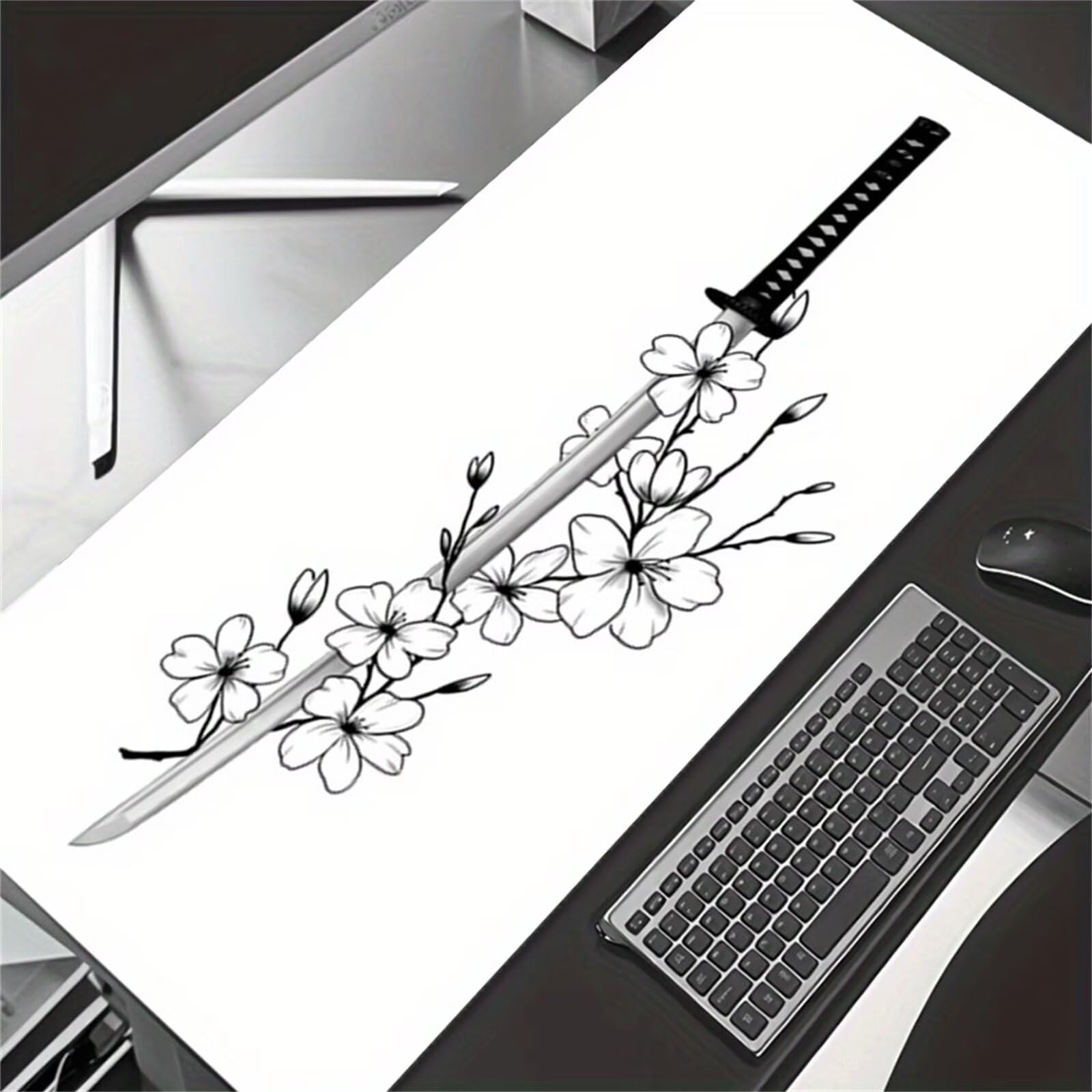 Tappetino Mouse Gaming XXL 1200x600x3 mm, Tappetino da Scrivania Grande, con Bordi Cuciti Rinforzati, Base in Gomma Antiscivolo, Tappetino per Tastiera Lavabile per PC e Laptop, Spada Fiore Bianco