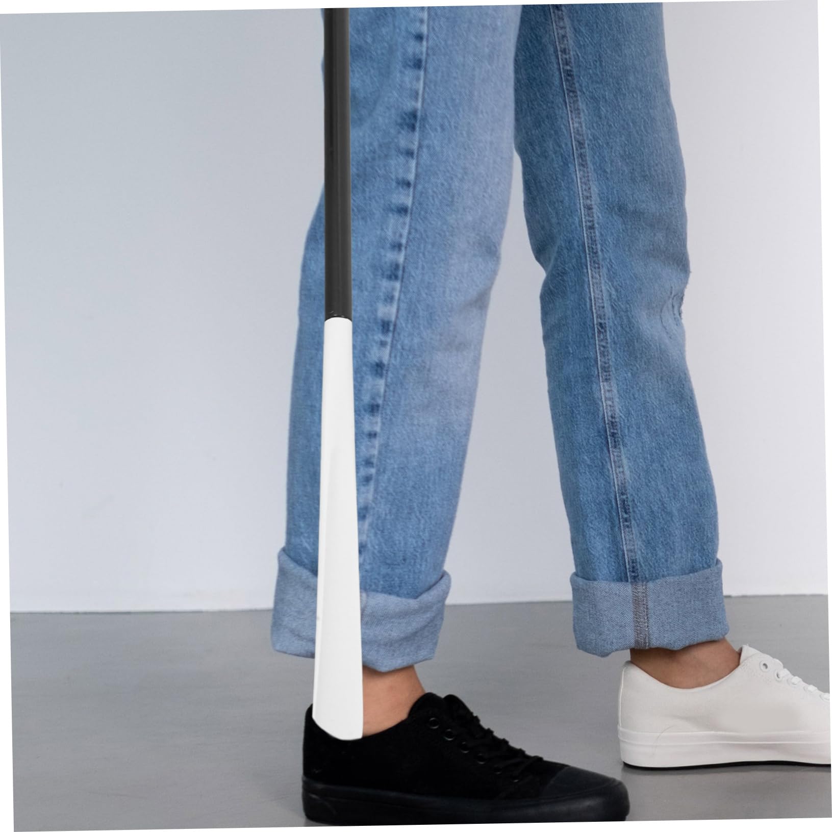 Chausse-pied Long Télescopique en Abs, Aide à L’habillage | Enfile-chaussettes pour Seniors et Femmes Enceintes, Longueur Réglable, Usage Quotidien pour Chaussures et Pantalon