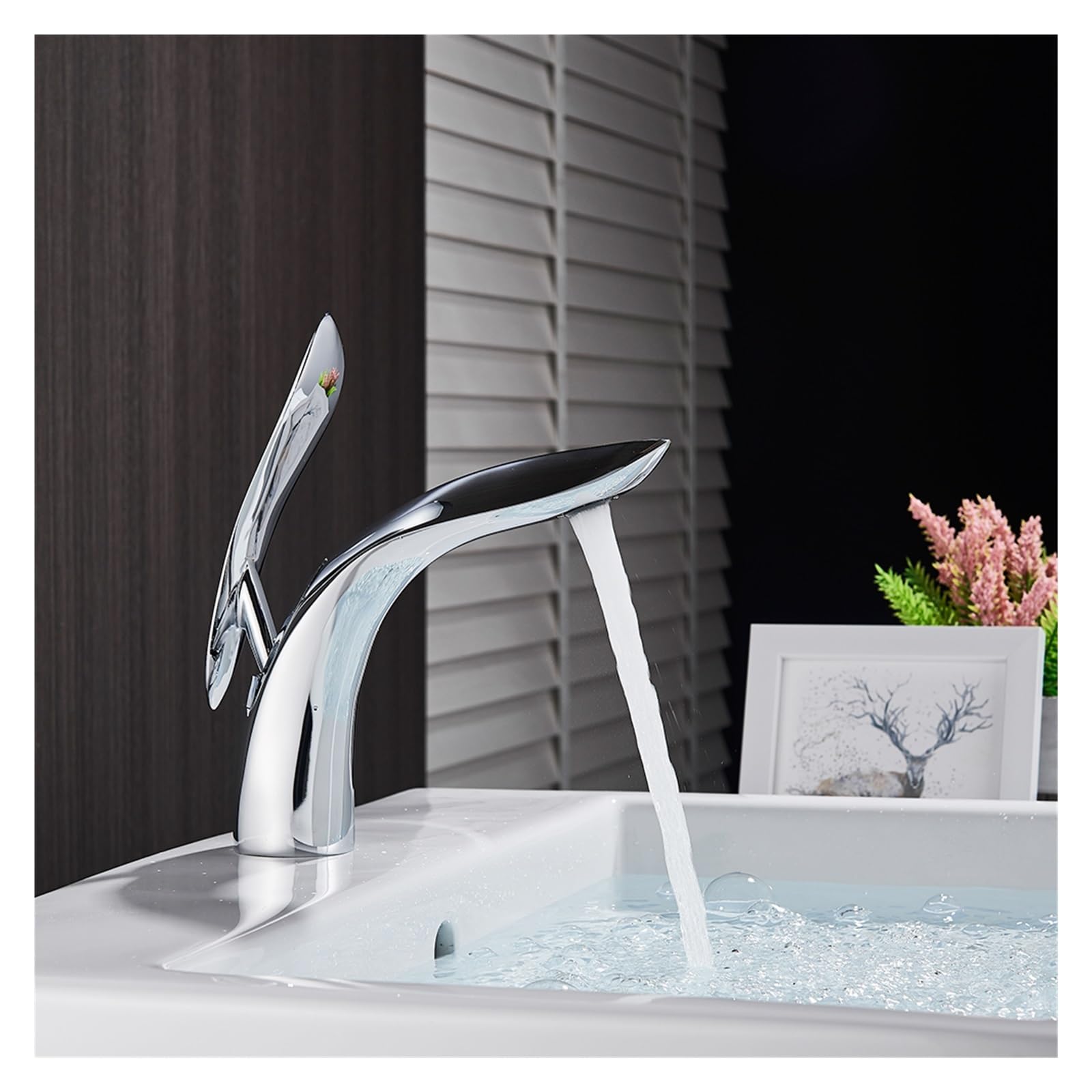 Robinet de lavabo en laiton de style nordique chic et luxe pour vasque