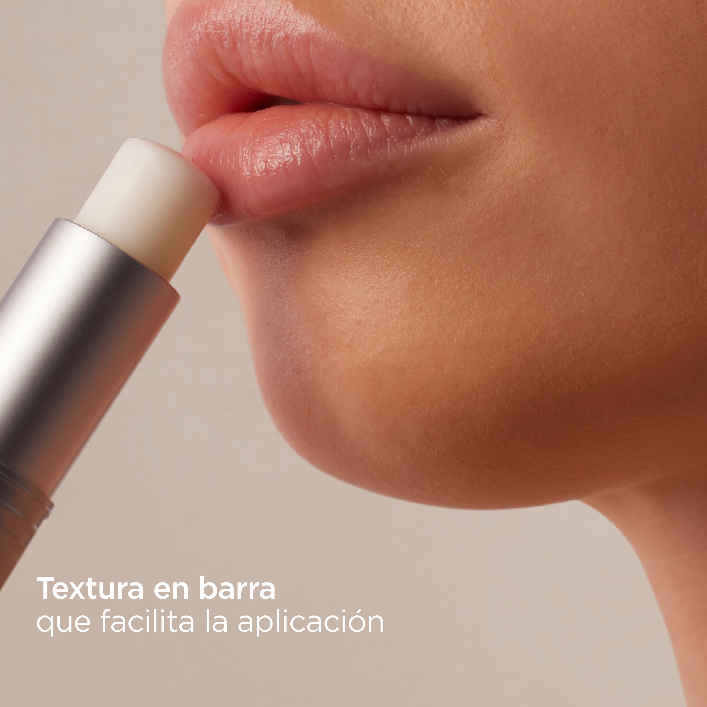 ISDIN Reparador Labial Stick, PACK TRIO Reparador Labial en barra con ácido hialurónico que protege y repara los labios, 3 unidades, 12g
