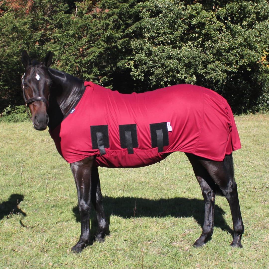 Winter Under Rug for Horses | Weatherproof Rug for Pony or Horse | Premium Quality by Snuggy Hoods | 3 Colours, 11 Sizes