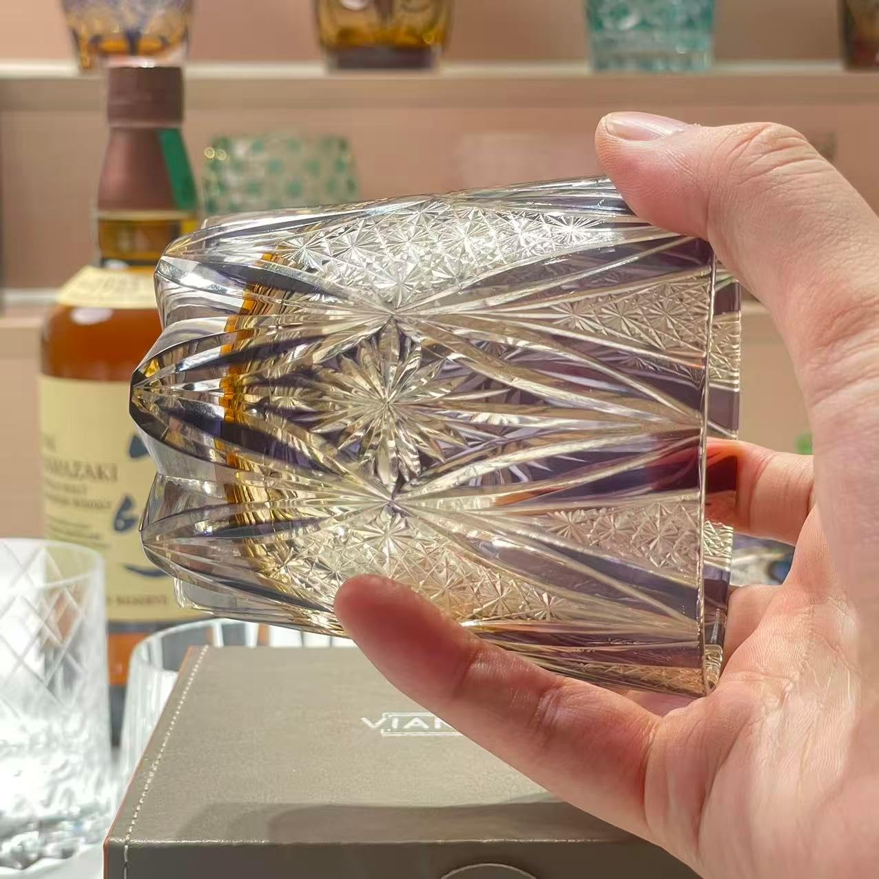 suigetsu Crystal Whiskey Glass, Constellation Etched Design, 320ml Capacity, Modern Astronomical Style (Purple Daylight)