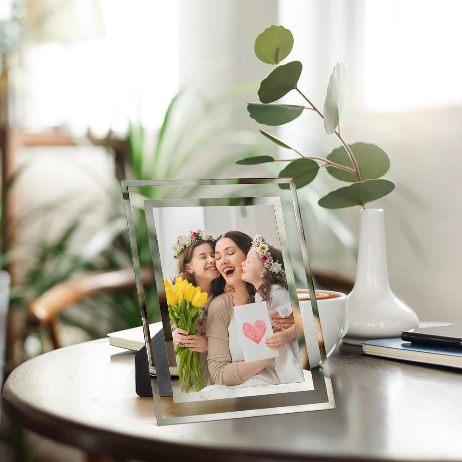 DMSELL 2 Pack Glass Photo Frame 7x5, Glass Picture Frames 7x5 for Wedding Photos,Family Photos and Home Decoration - Image 3