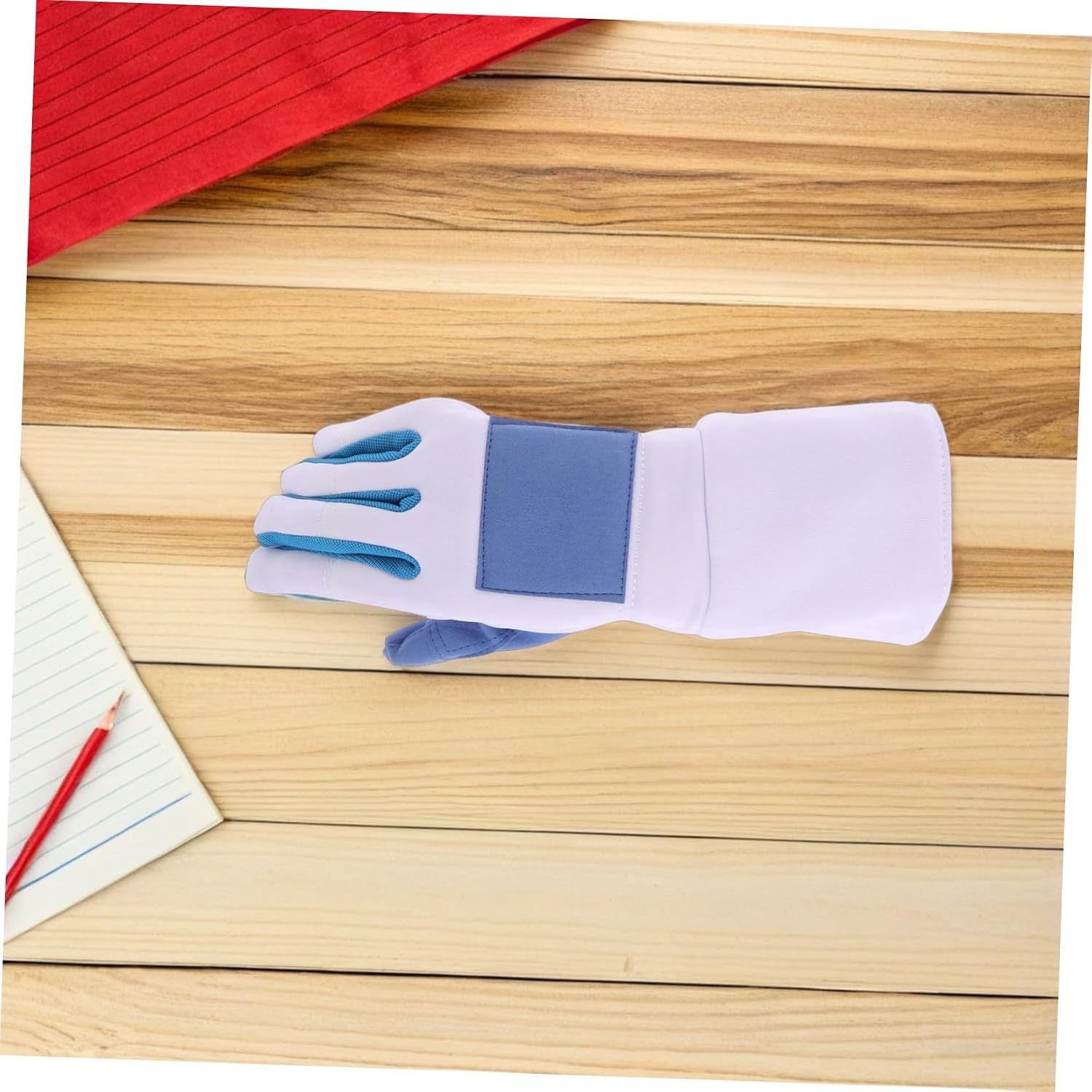 Fencing Glove with Padded Right Hand and Reinforced Palm