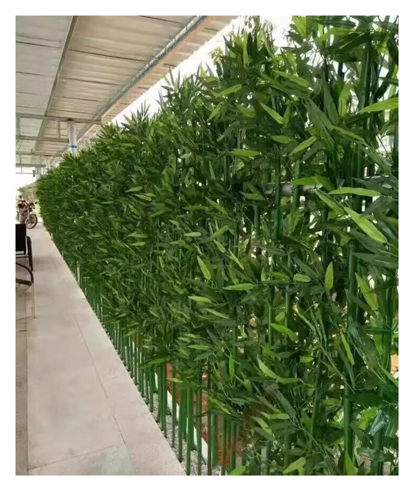 Bambou artificiel occultant pour séparer un salon ou végétaliser un patio ombragé