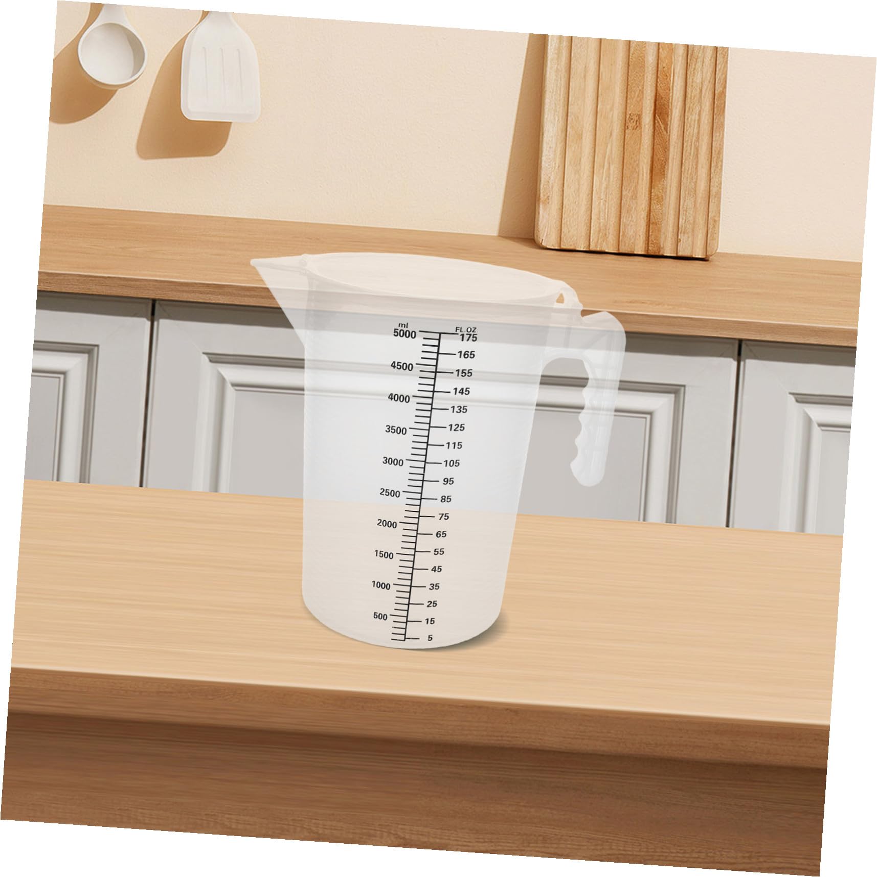 Toyvian Tasse à Mesurer en Plastique Pp 5l avec Couvercle Anti-poussière, Grosse Capacité pour Recettes de Boissons Variées et Cuisines Ouvertes, Visibilité Claire Garantie