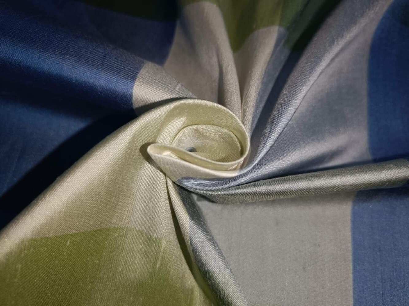 Tissu Dupioni en soie multicolore 137cm pour couture de haute couture