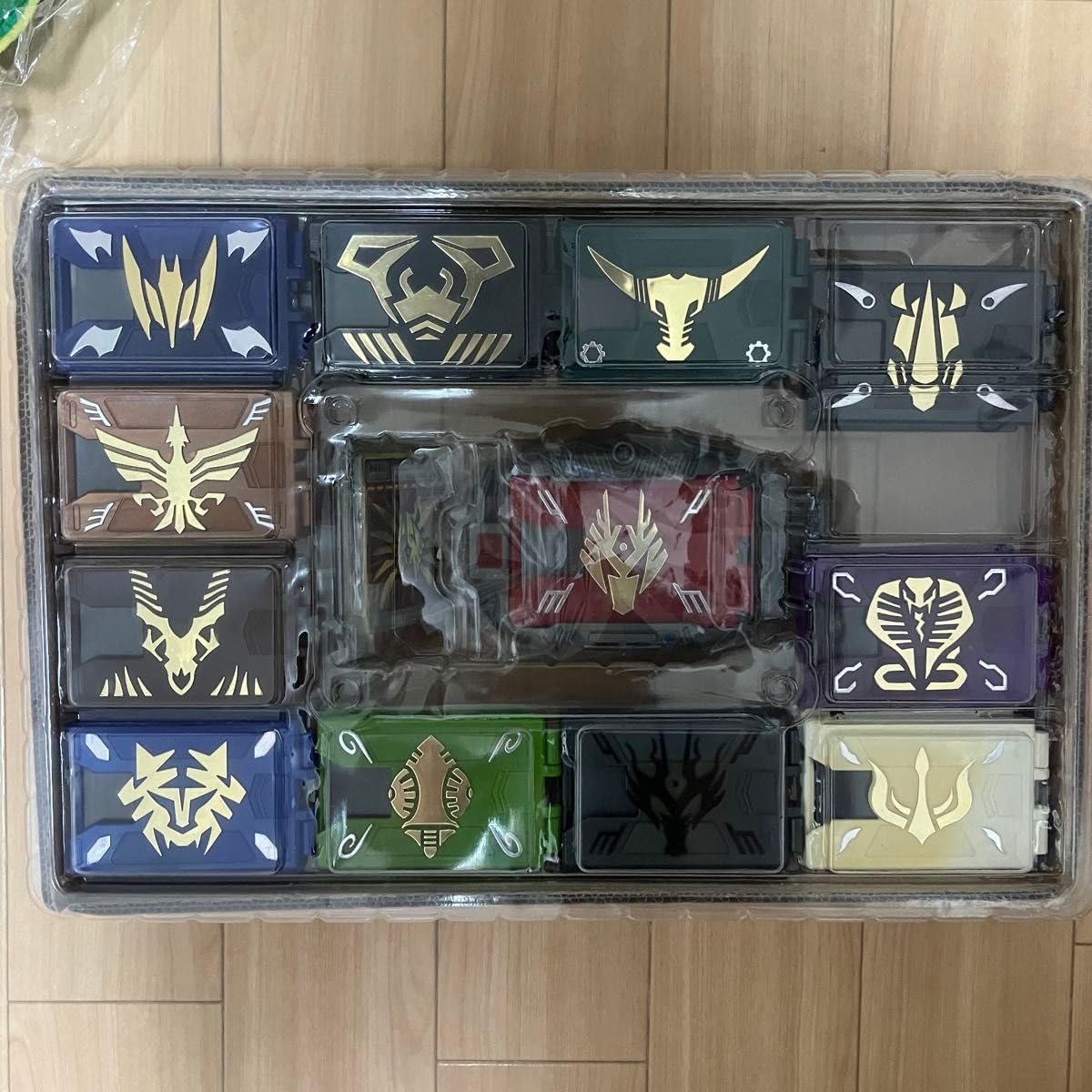 合計13デックセット TUF GAMING Z790-PLUS D4 ― 第13世代Raptor Lake-S CPU対応Z790