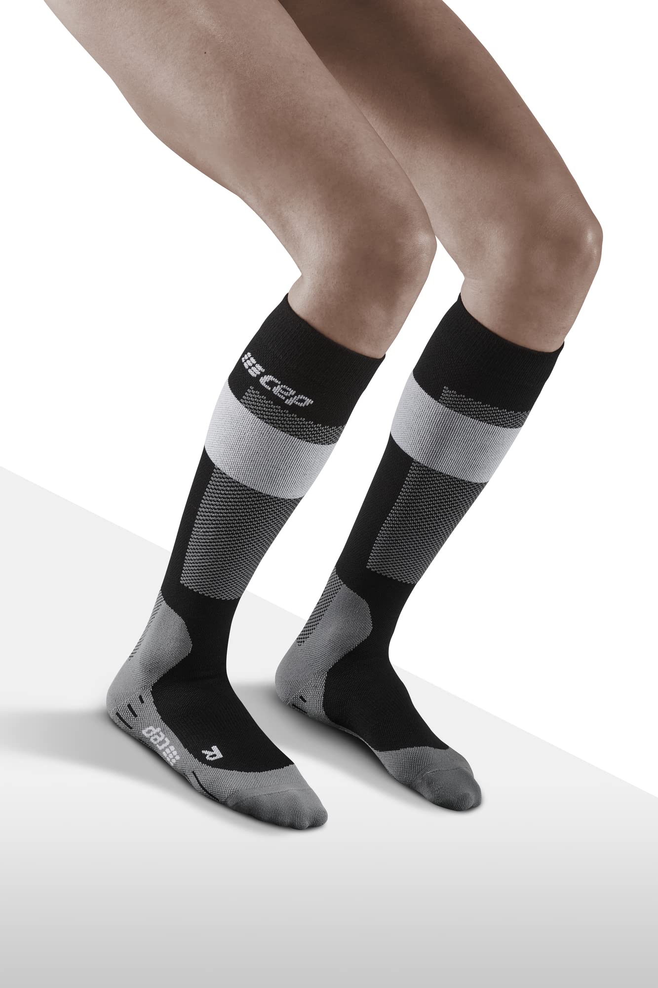 CEP Snowfall Skiing Compressiesokken Heren - black/purple