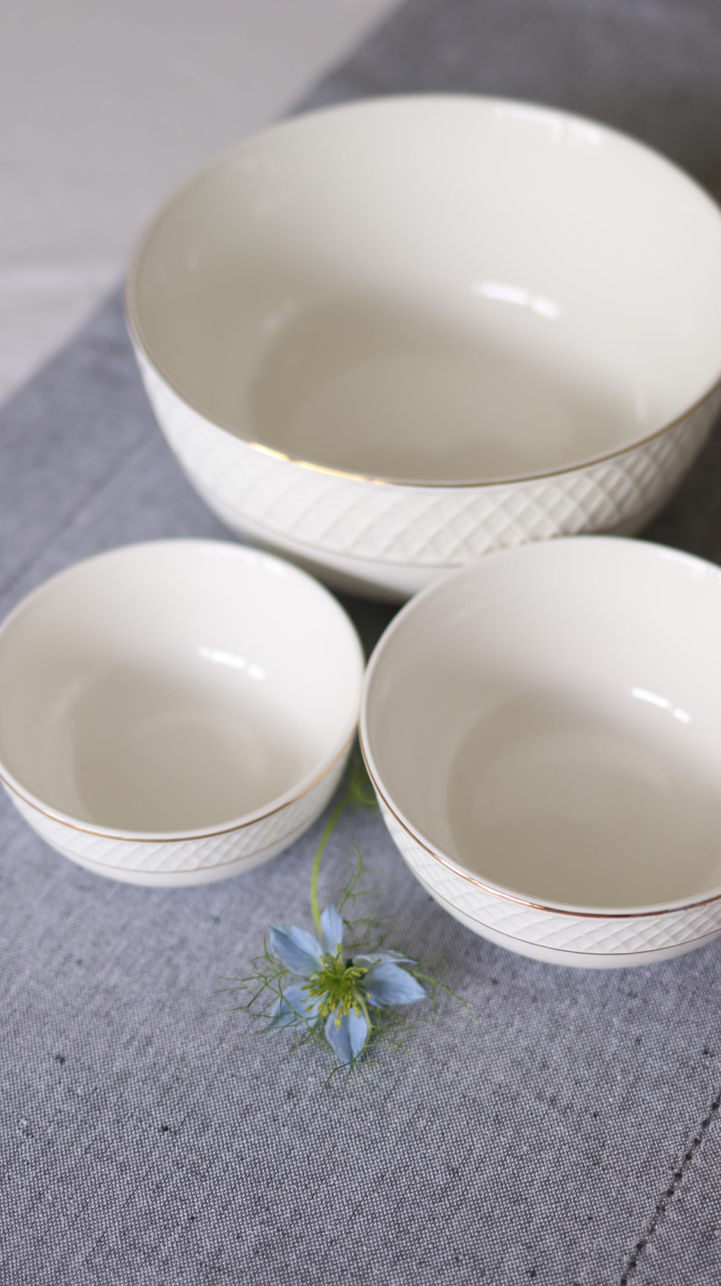 Wilmax - Cuencos para ensalada (6 unidades, diámetro de 18 cm, porcelana, cuenco blanco, 1300 ml, para aperitivos, ensaladas, elegante y resistente a los arañazos, ideal como regalo)