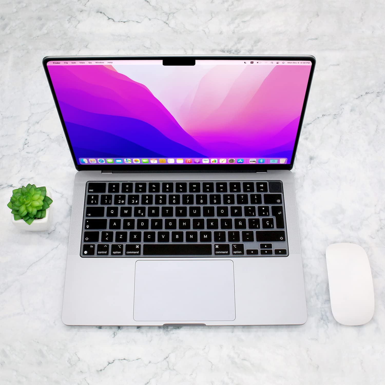 Funda de silicona ultrafina para teclado español de MacBook Air 2023 y 2022 (15.3 y 13.6 pulgadas, chip M2, modelo A2681), accesorios de protección suaves, diseño