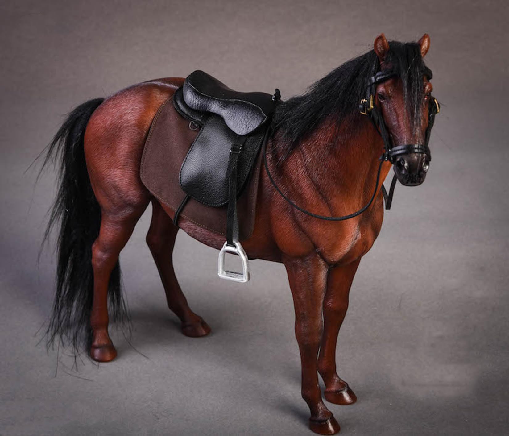 Amazon.co.jp: 1/12 サイズ ホース 馬 競走馬 ハノーファー