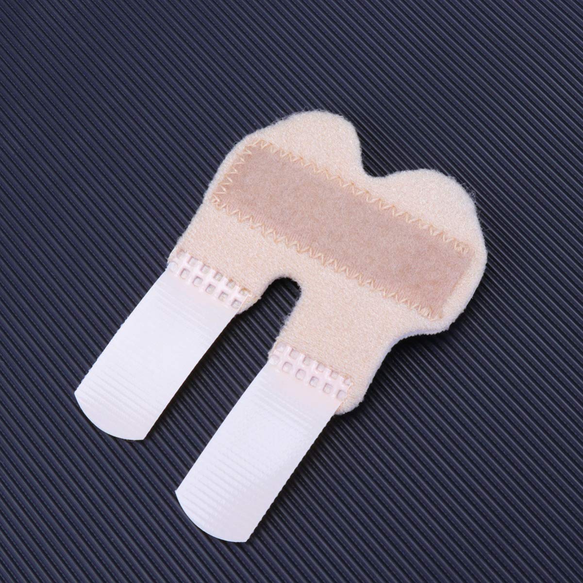 BCOATH 1pc Cut-proof Finger Cover Finger Protective Plywood Splint for Injured Comfortable Breathable Size l