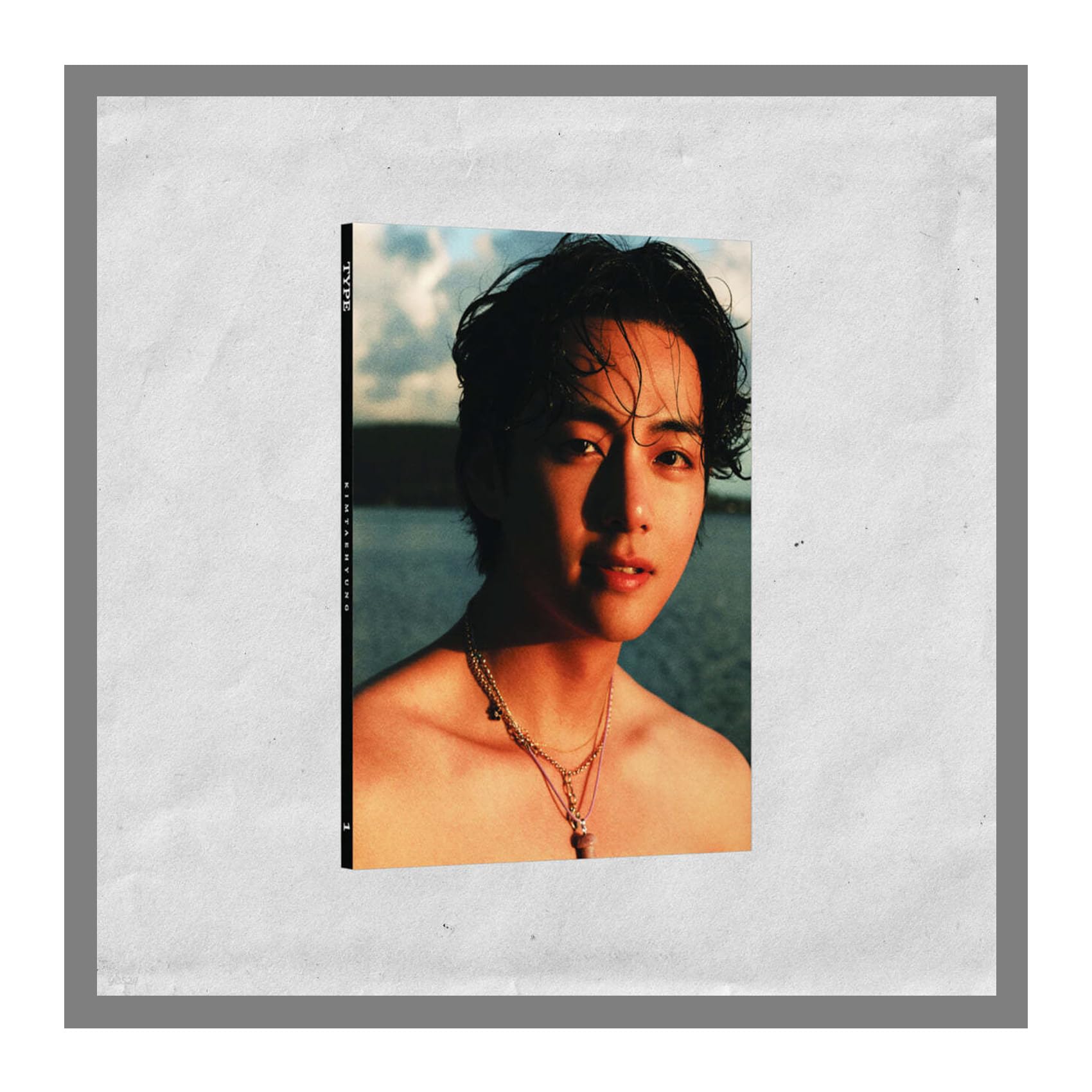 Amazon.co.jp: BTS V Kim Taehyung TYPE 1 Photobook with