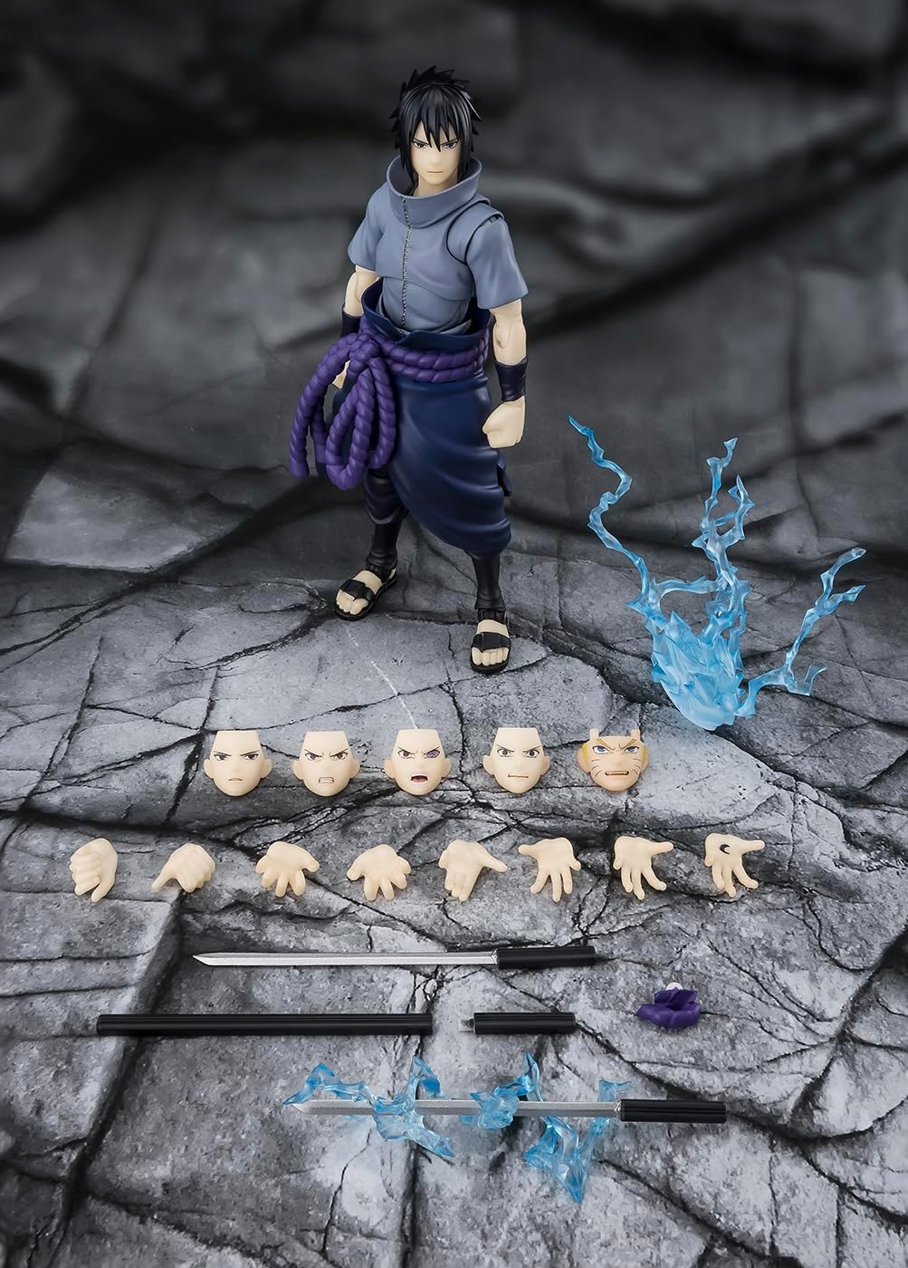 TAMASHII NATIONS - Naruto - Sasuke Uchiha -Solidary Shinobi- S.H.Figuarts Action Figure