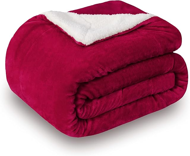 SOCHOW Sherpa Fleece Throw Blanket, Double-Sided Super Soft Luxurious Plush Blanket 228cm×274cm, Red