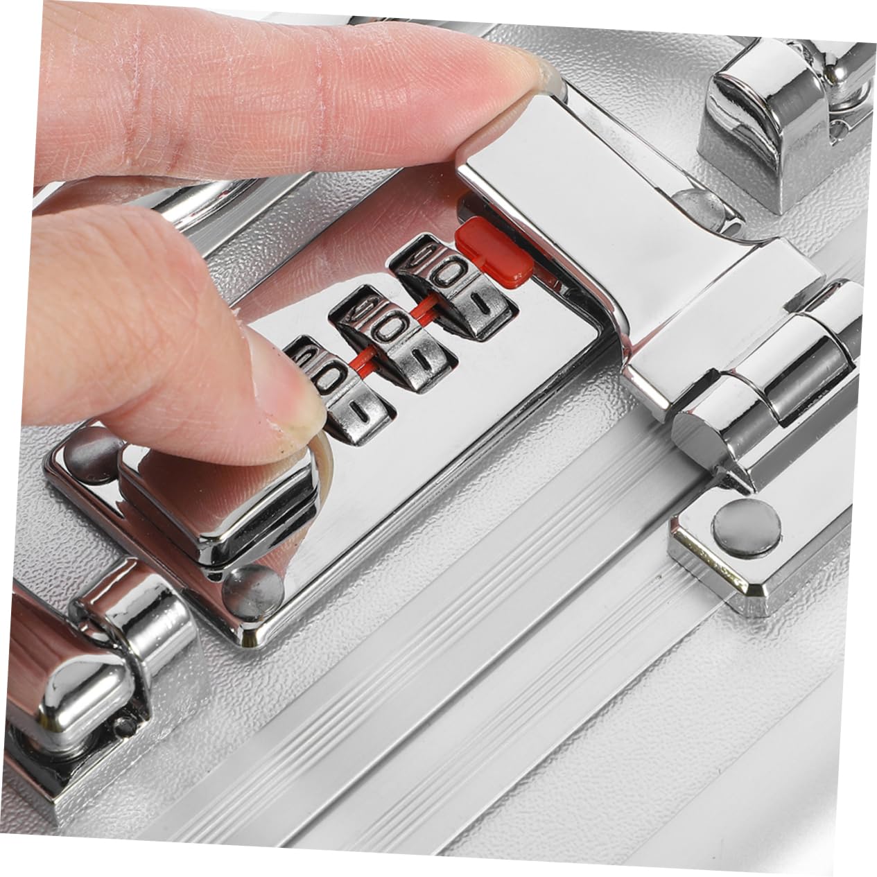 NUOBESTY Mallette Aluminium Rigide pour Ranger Outils Porte-Documents Métallique avec Fermeture par Code Étui De Transport Robuste