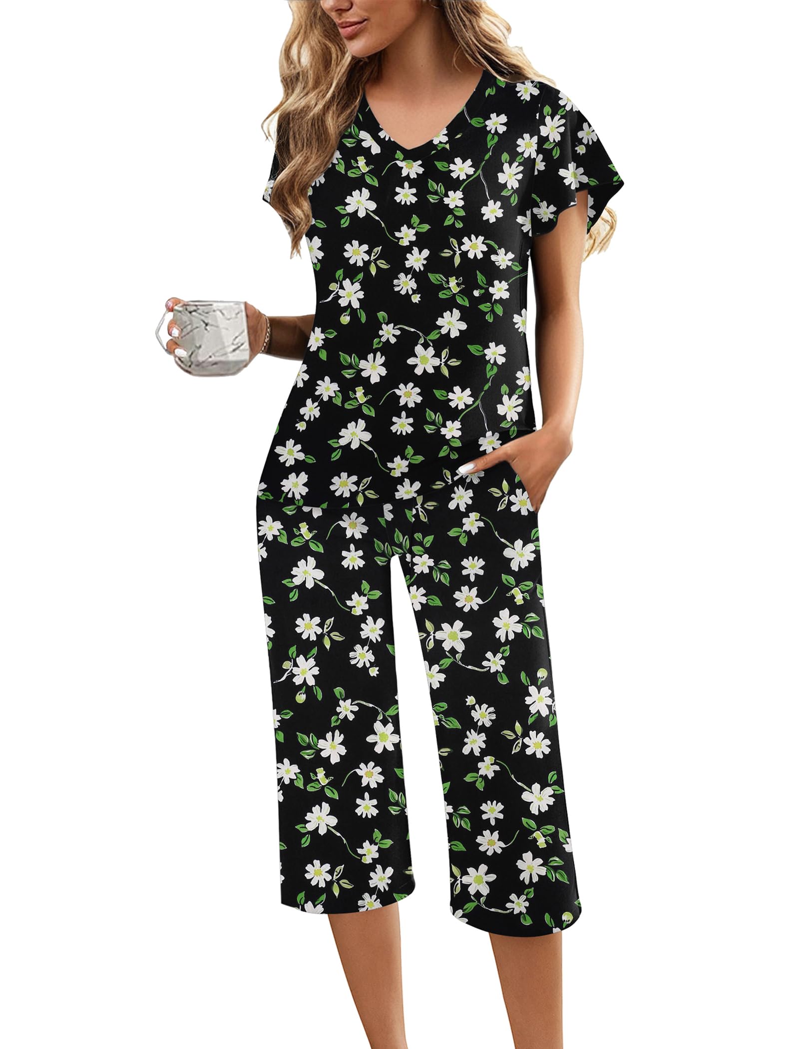 Ekouaer Womens Pajama Sets Ruffle Short Sleeve Sleepwear Top and Capri Pants Pjs Set Comfy 2 Piece Lounge