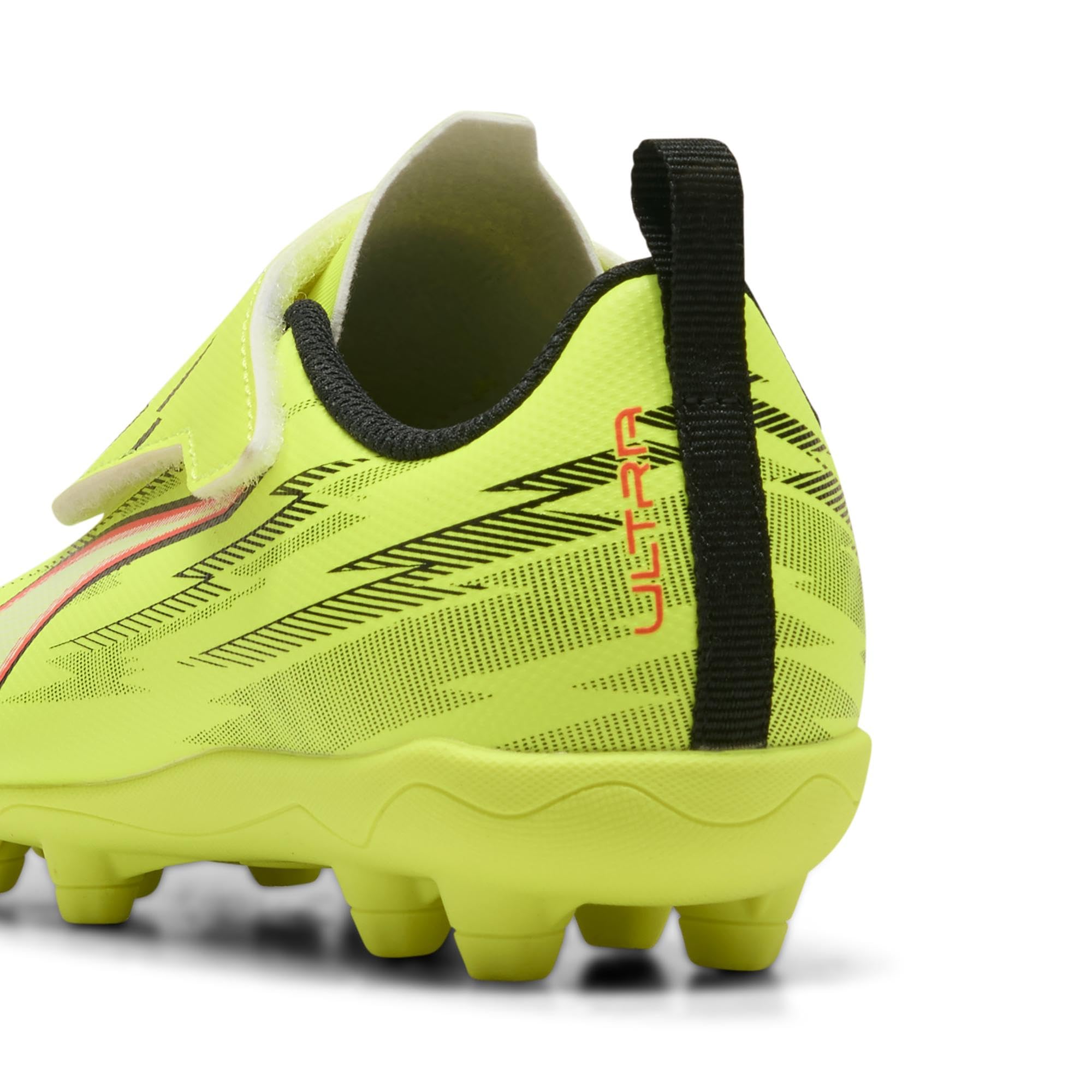 PUMA Uniseks - dzieci Ultra 6 Play V Fg/Ag Rb JrButy do piłki nożnej