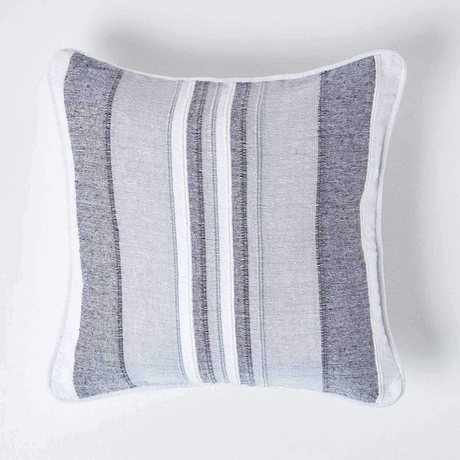 Housse de coussin 60x60 cm à rayures pour sublimer votre canapé