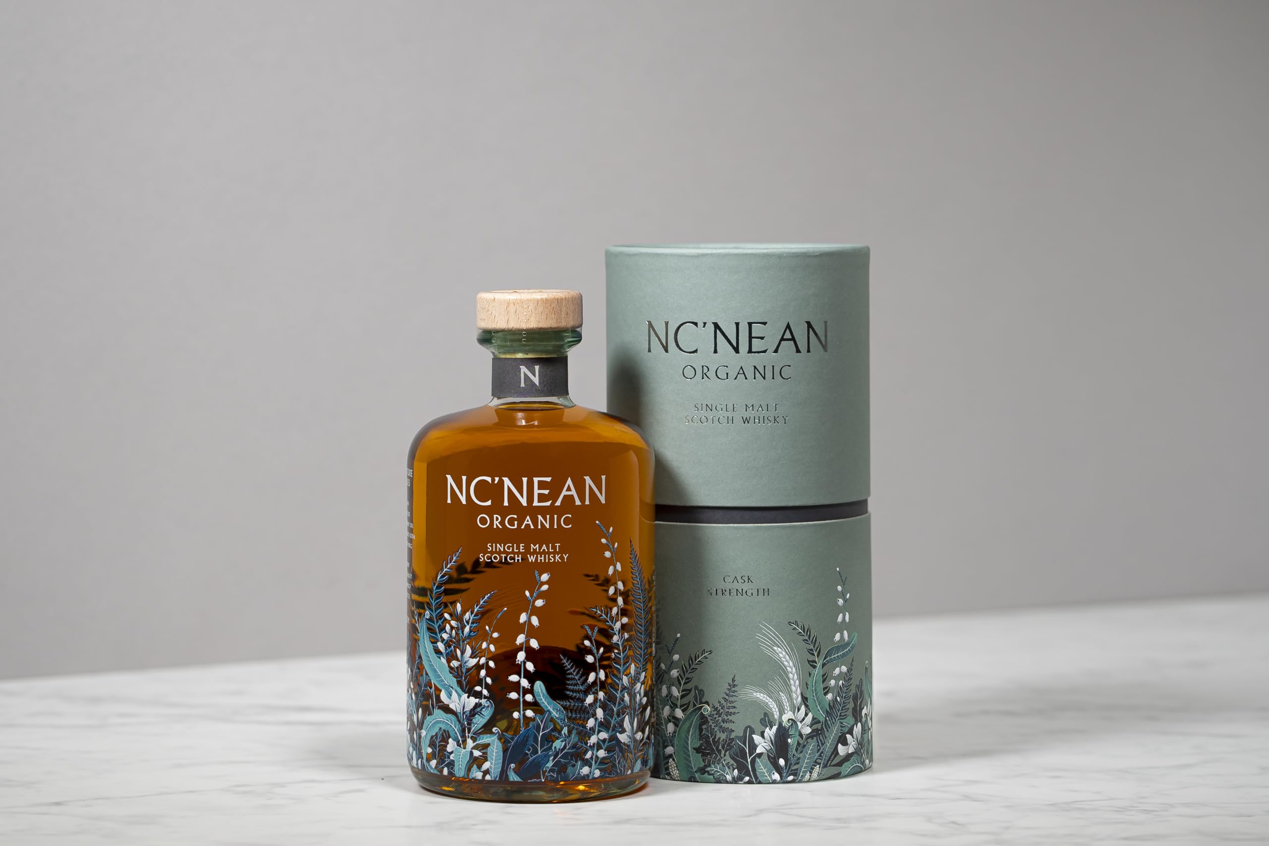 Nc'nean | Organic Single Malt Whisky | Cask Strength | Noten von reife Früchte | 59,6% vol. | 700ml