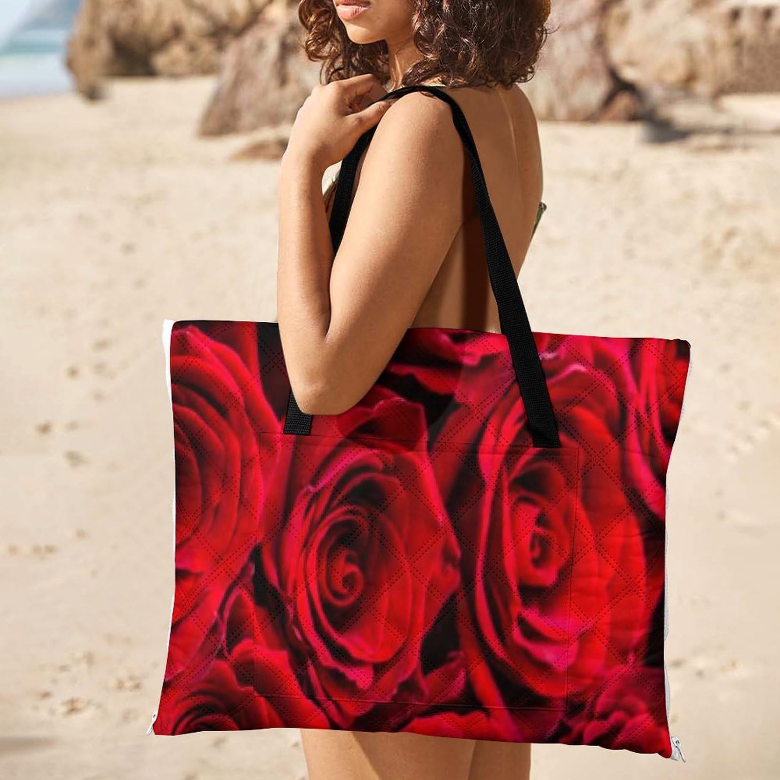 Belle couverture de pique-nique motif rose romantique avec sangle de transport pliable imperméable tapis de sable pour camping en plein air tapis de plage d'été 200 x 200 cm