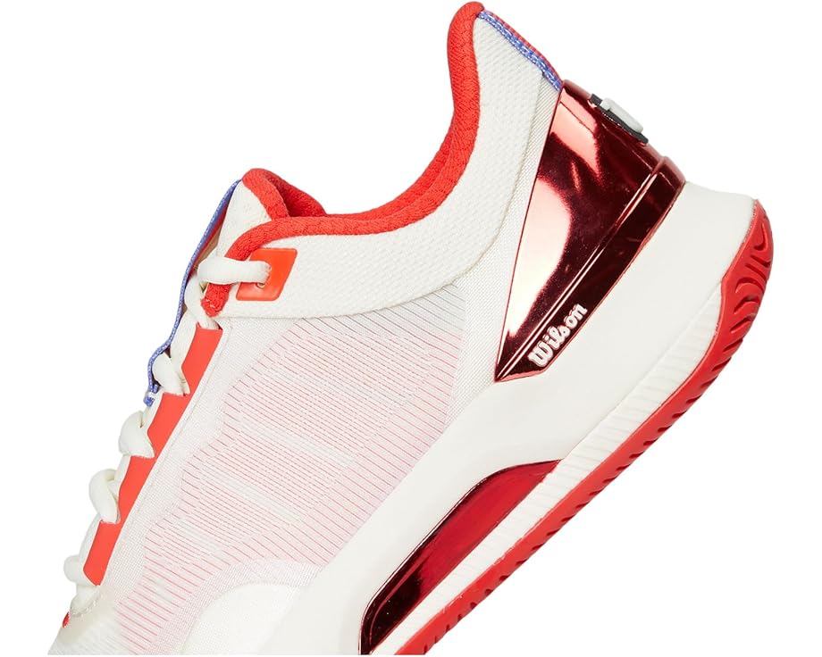 Wilson Intrigue Tour Uso - Right View