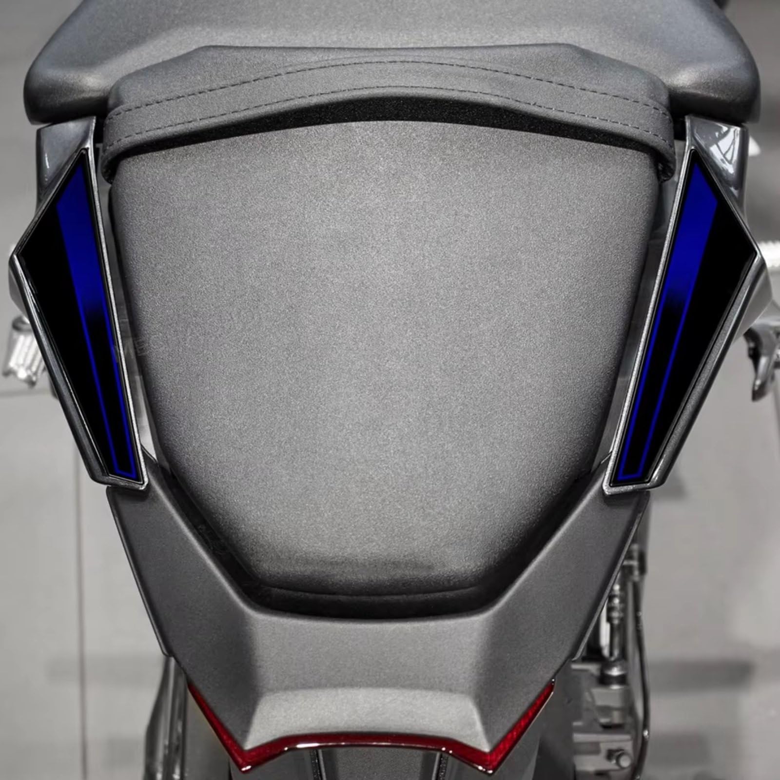 Compatibile Con Yamaha Per MT09 Per SP 2024-2025 Carbon Look 3D Gel Moto Passeggero Maniglia Di Protezione Kit Adesivo Antiscivolo Serbatoio(Blue)