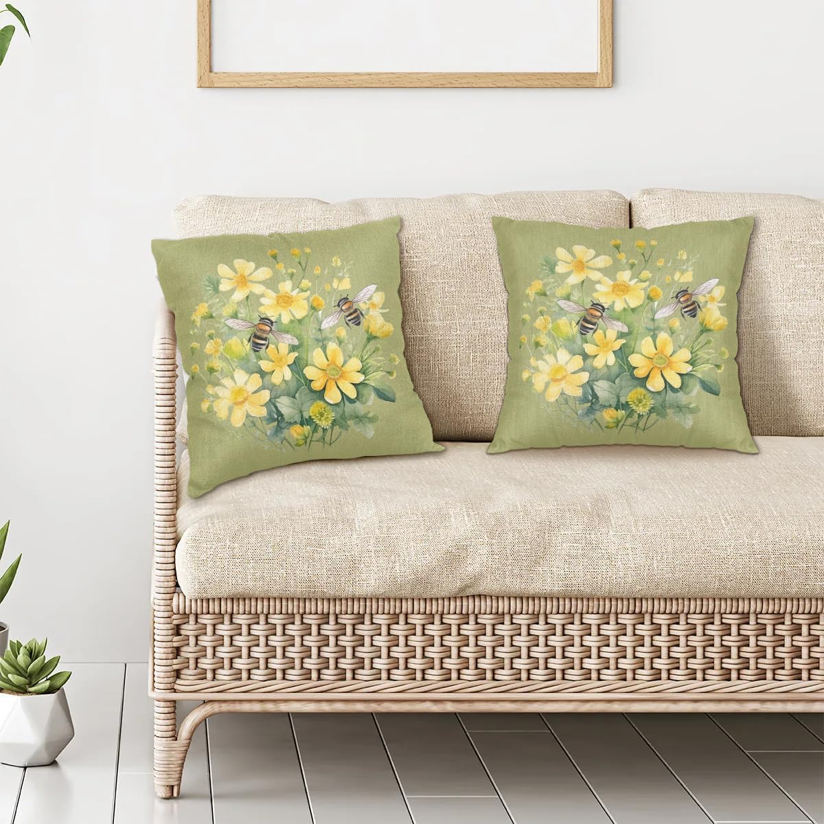 Floral Bee Pillow Covers 16 x 16 Inch Set of 2, Throw Pillow Covers Set Cushion Case Decorative Square Linen Pillowcases for Sofa Bed Couch Living Room Car