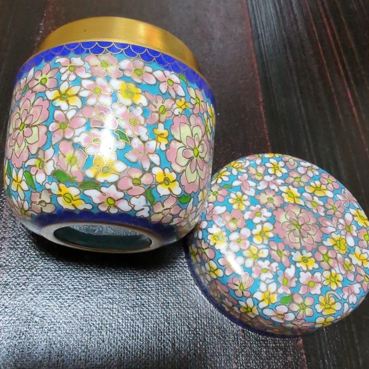 2621 七宝焼 茶入 梅柄 中国美術 小物入 2621 七宝焼 茶入 梅柄 中国美術 小物入 - メルカリ