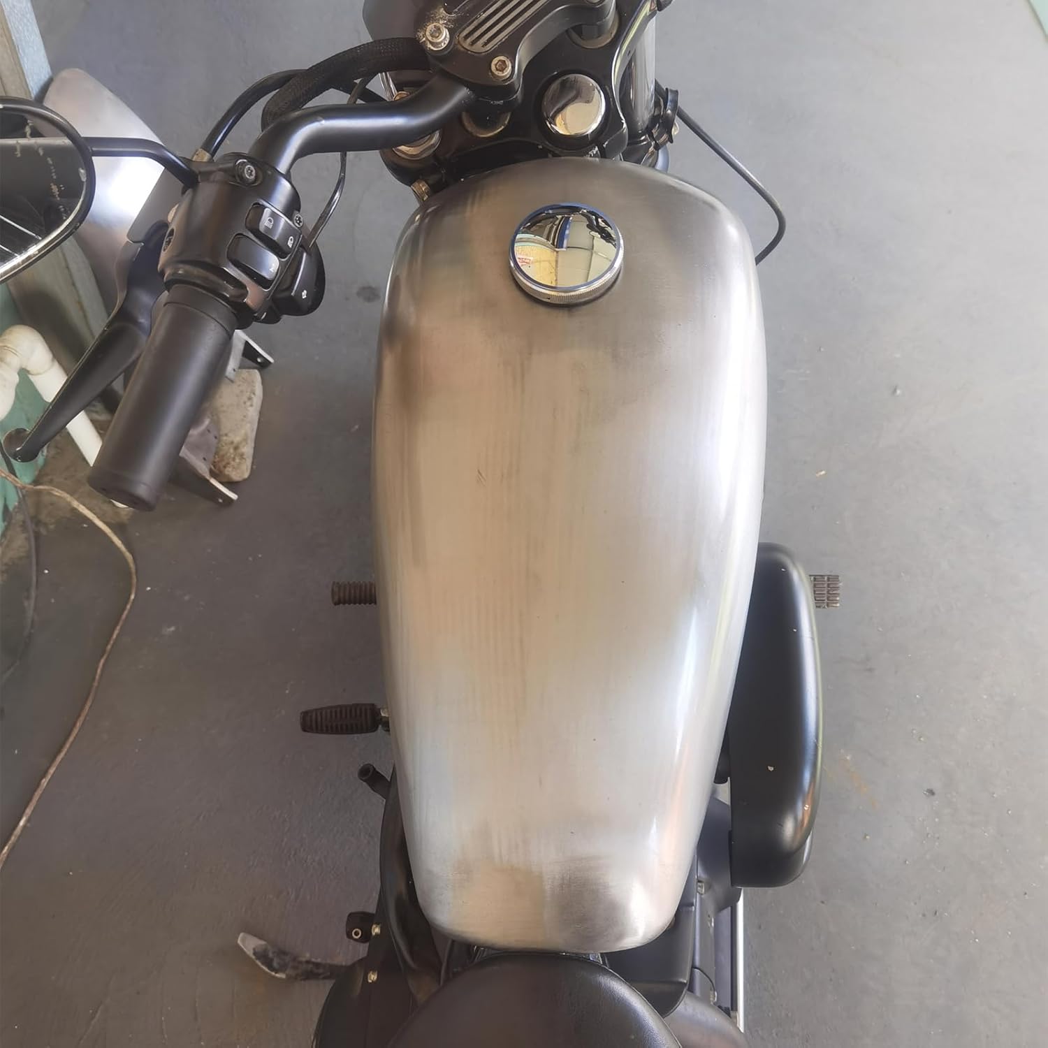 Motorcycle Petrol Gas Fuel Tank For HARLEY SPORTSTER XL1200 883 1995-2003