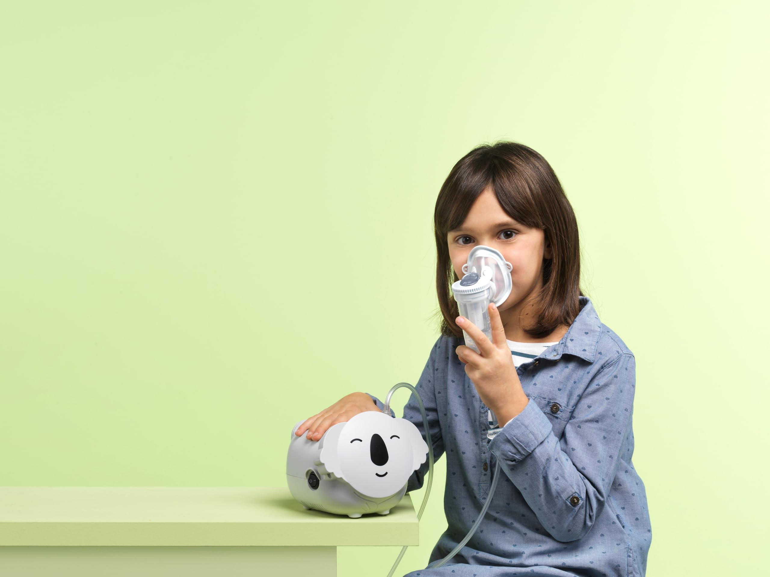 Flaem, Koala, Aerosol Rápido, Efectivo y Divertido, Máquina Nebulizadora para Adultos y Niños Certificada, con Ampolla de 2 Velocidades, Cómodas Mascarillas Soft Touch y Filtro de Aire, Made in Italy