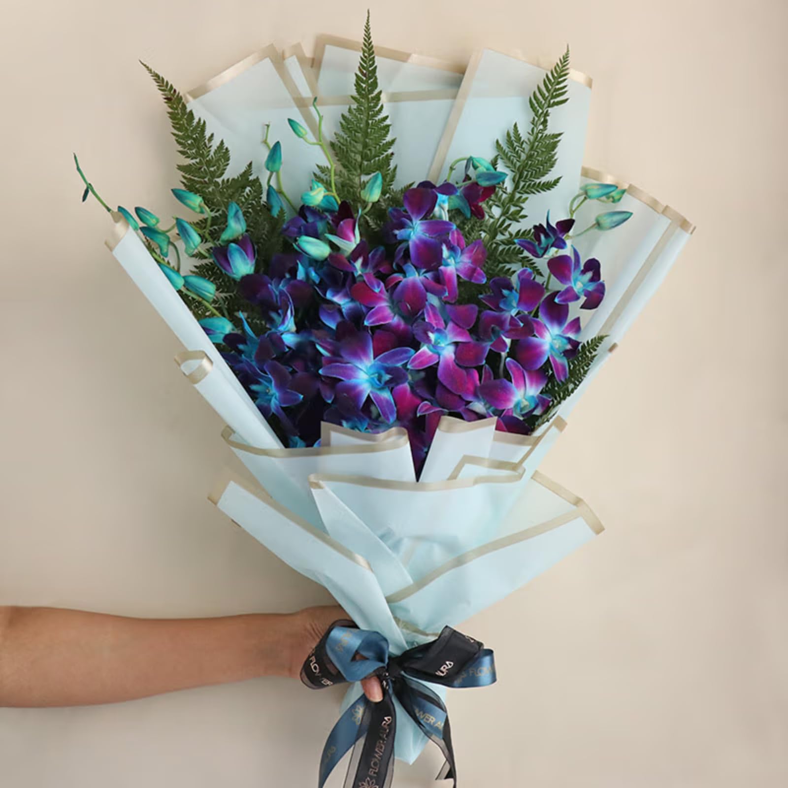 FlowerAura Fresh Live Flower Bouquet of 6 Blue Premium Flowers For Valentines Day Gift, Birthday Gift, Anniversary Gift, Fathers Day Gift, Mothers Day Gift (Same Day Delivery) (B0D6343L9F) Amazon Price History, Amazon Price Tracker