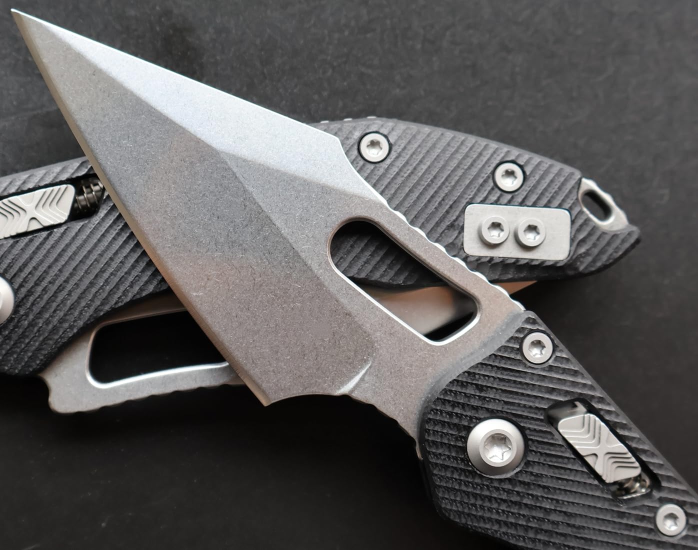 Generisch TEERMA W76 rein manuelles Klappmesser - 3,15 in - rechtmäßig mitführbar in Deutschland - geeignet für Outdoor, Camping und Survival, D2-Stahl mit G10-Griff (Sägeklinge)