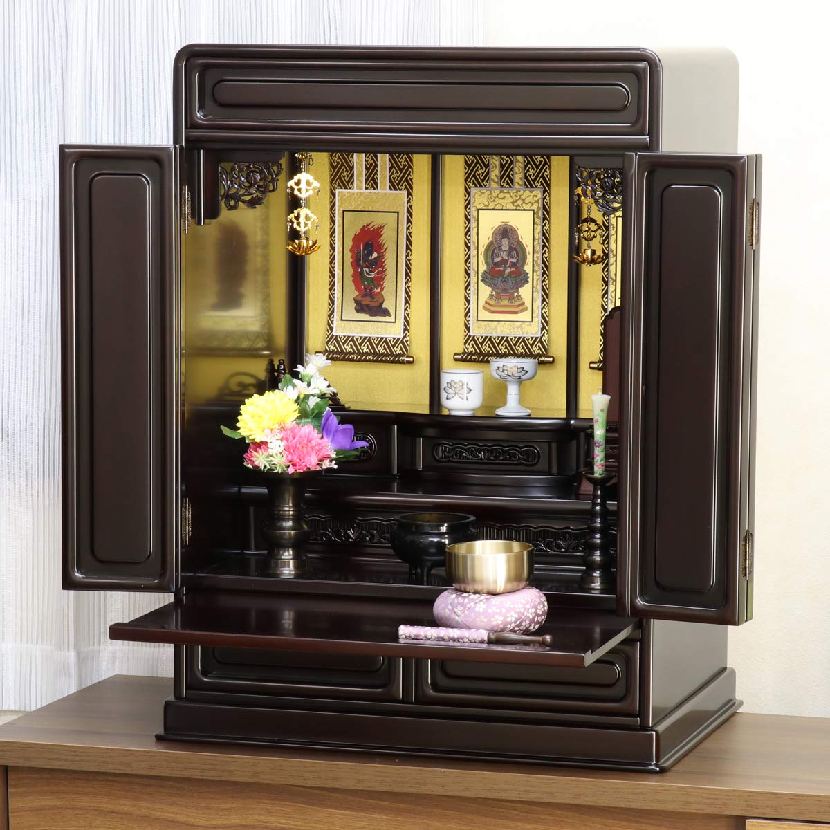 Amazon｜唐木仏壇 「新・あやめ 18号」 紫檀 仏具一式セット付き