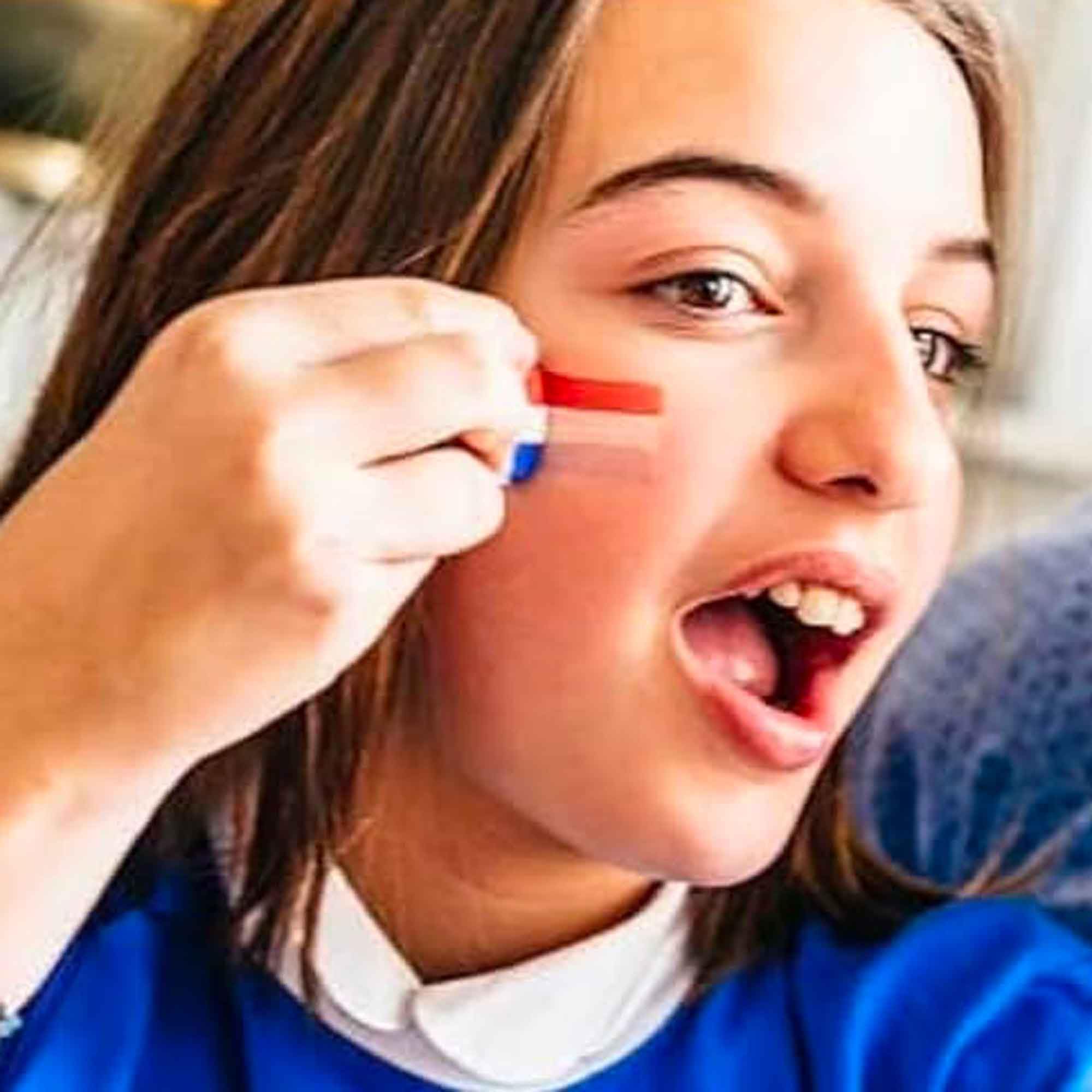 THE REPLICANT Stick Maquillage France Bleu Blanc Rouge – Peinture Faciale Supporter Tricolore 4,5 x 3 x 1 cm Sûr pour la Peau pour Match de Foot, Rugby et Fete Nationale 14 Juillet