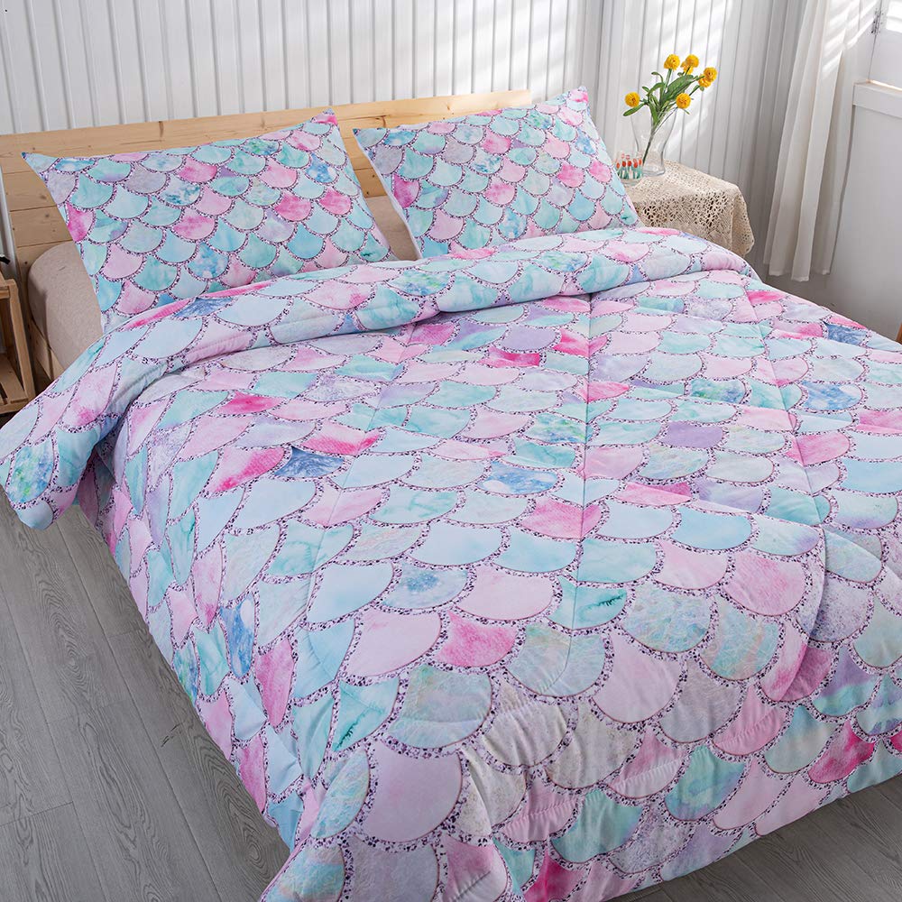 MUSOLEI Mermaid Girls Comforter Set Mermaid Quilt 3D Rainbow Scales Twin Bedding Set Durable Quilt Set for Girls Kids Comforter Rainbow Comforter Set with 2 Pillowcases Microfiber for Girl