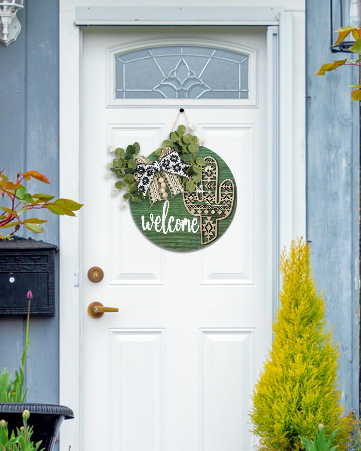 Putuo Decor Western Aztec Welcome Door Sign 12-Inch Round Wooden Wreath for Front Door, Ideal for Outdoor Wall Hanging, Farmhouse, Porch, Suitable for All Seasons, Perfect Housewarming Gift (Cactus)