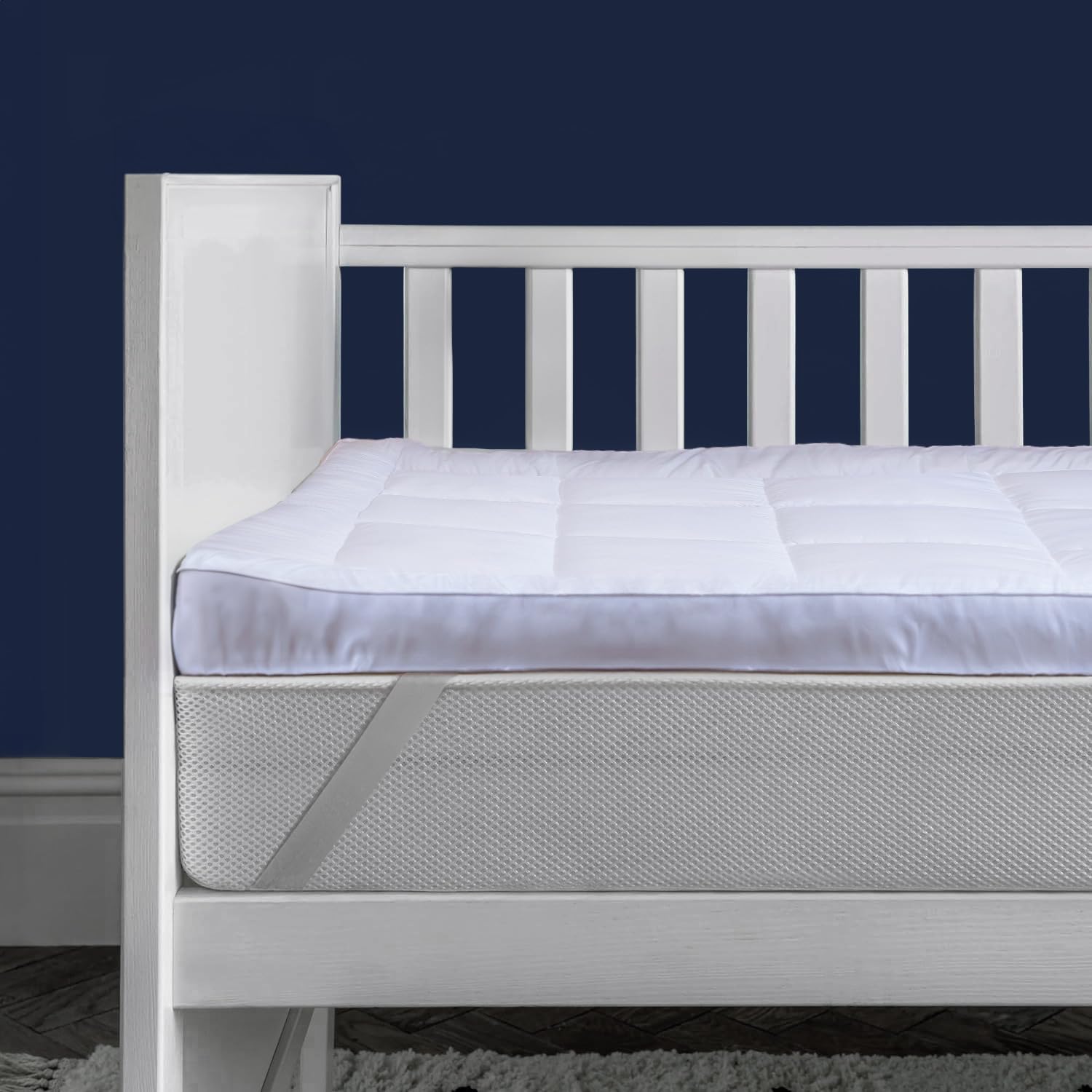 Lakhmaali Mattress Topper Cot Bed - Extra Thick Deep Filled Quilted Microfiber Topper - Ultra Soft and Breathable, Hypoallergenic Hotel Quality Comfort with Elasticated Corner Straps for Secure Fit