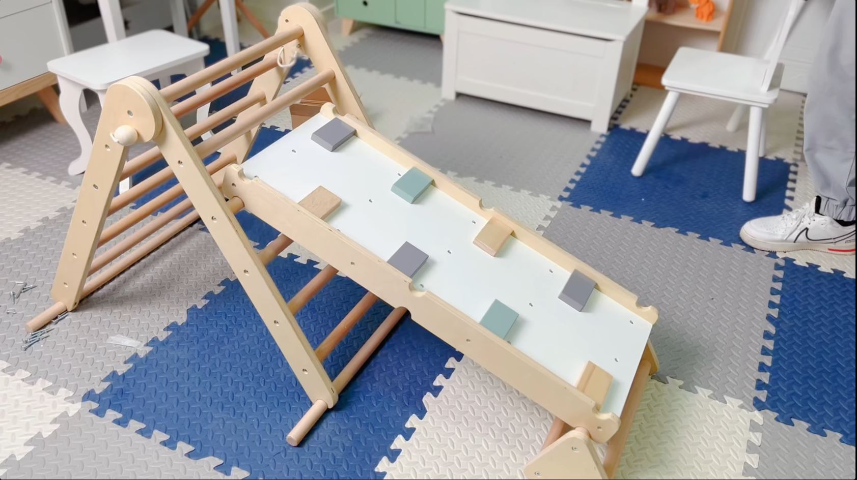 Gym Bébé En Bois Naturel – 3 Suspensions Sensorielles (nuage, Lune, étoile) – Montessori – Dès La Naissance