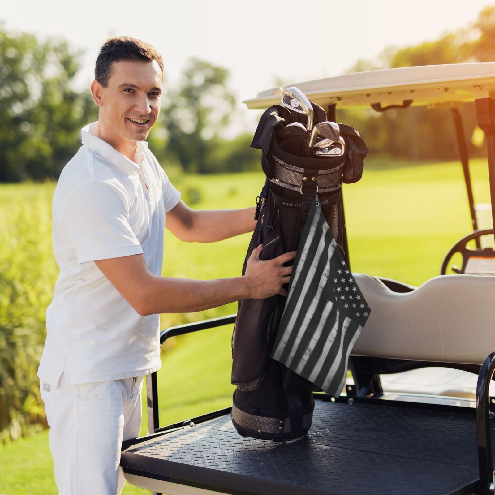 FCYDMN Black American Flag Golf Towel 24×16 Inches Quick Dry Funny Golf Towel with Carabiner Clip Absorbent Microfiber Waffle