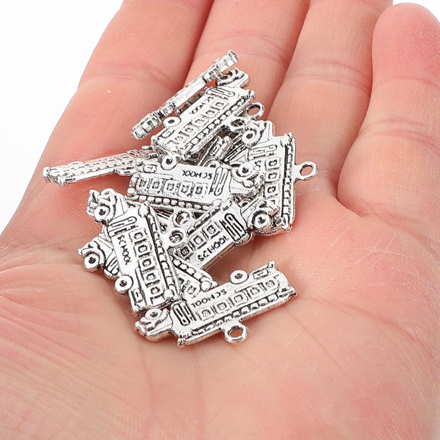 VILLCASE 100 Pcs School Bus Pendant School Themed Pendants DIY Jewelry Bracelet Charms Themed Hanging Charms Ornament Making Jewelry Decoration