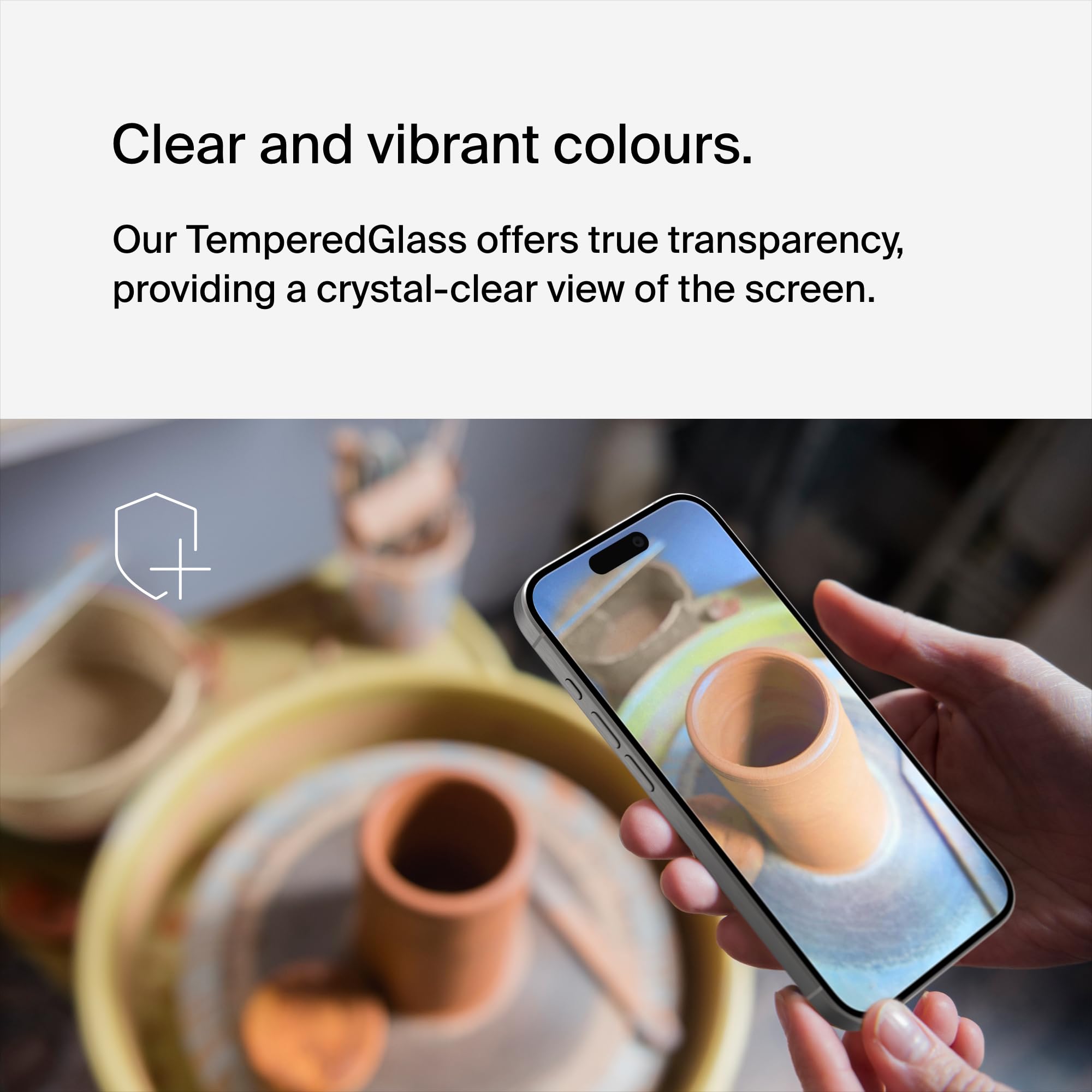 Belkin ScreenForce TemperedGlass Powlekane szkło ochronne do iPhone'a 15 Pro, przejrzyste, odporne na zarysowania, z ramką Easy Align do mocowania bez pęcherzyków powietrza, 2 szt, Amazon Exclusive