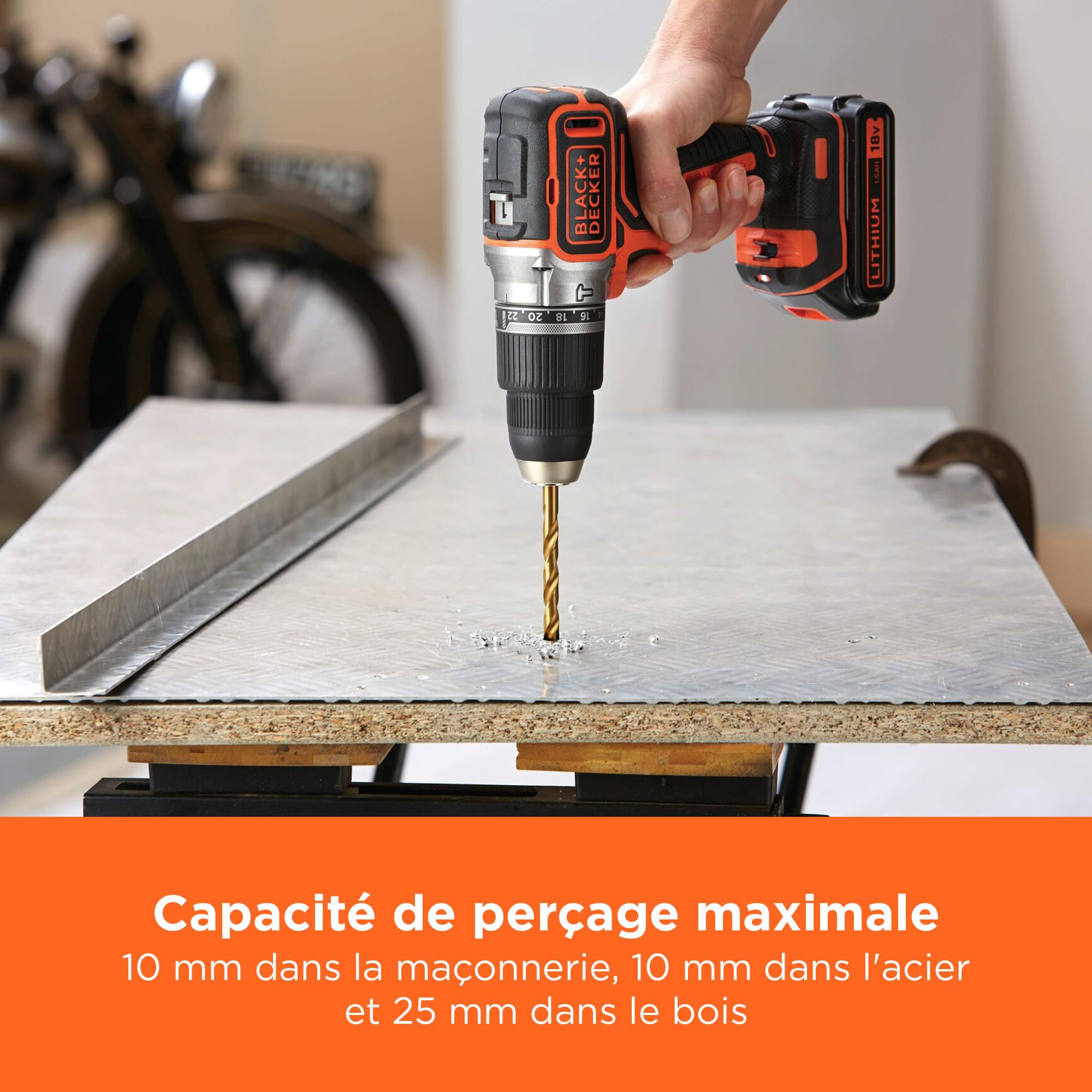BLACK+DECKER Marteau perforateur sans fil 18V sans balais à 2 vitesses, 28,000 BPM, 52Nm de couple, livré avec 2 batteries de 1.5Ah, chargeur et Kitbox, BL188KB-QW