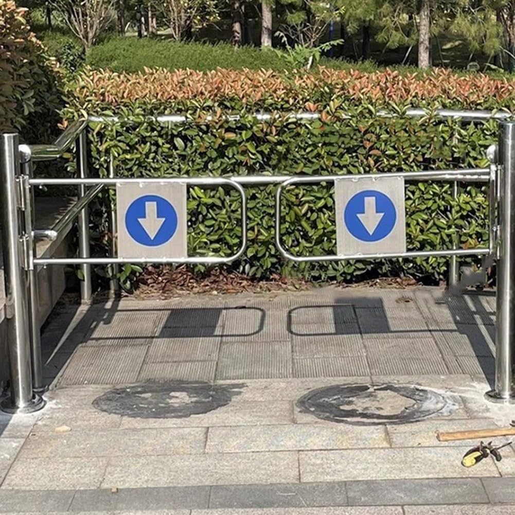 Puerta batiente de Alta Resistencia para Acceso peatonal en Espacios comerciales.