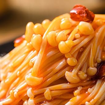 الوجبات الخفيفة هدايا Latiao Spicy Enoki Mushroom - زيت أحمر حار Enoki Mushroom Spicy Strip Series جاهز للأكل مخلل الخضار ، وجبة خفيفة الطعام صلصة الفلفل الحار الفطر الساخن المقرمش 440 G 15.5oz