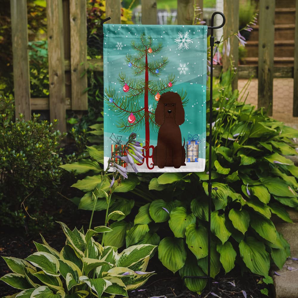 Caroline's Treasures BB4197GF Bandiera Da Giardino Con Albero Di Natale E Brittany Spaniel – Doppia Faccia, 100% Poliestere, Resistente Alle Intemperie
